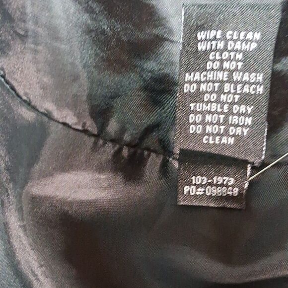 Vintage Y2K J2 By Jou Jou Women’s XL Black Faux Leather Cropped Bomber Jacket - Picture 6 of 11